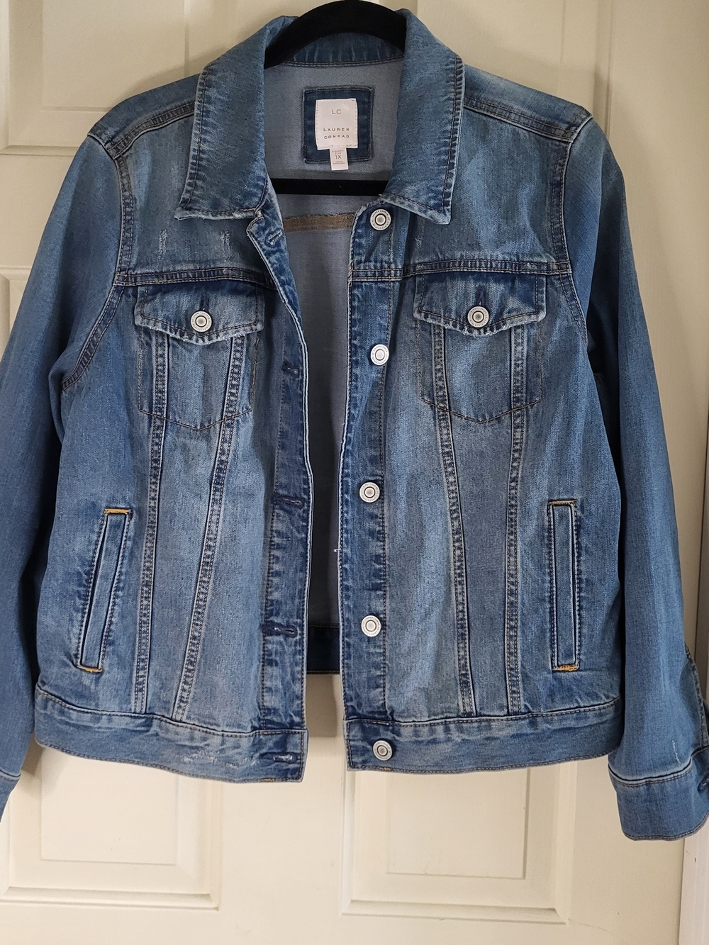 LC Lauren Conrad Light Wash Denim Jacket 1X